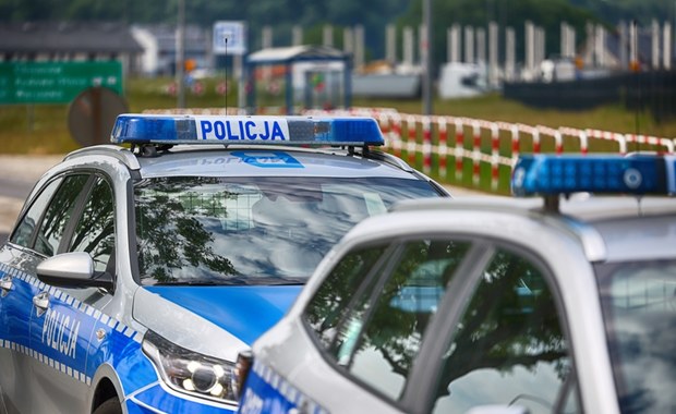 Wjechała pod prąd i zderzyła się z ciężarówką. O włos od tragedii na S6