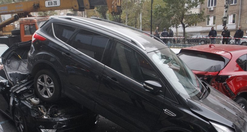 Wjechanie we własne auto wyłącza odpowiedzialność ubezpieczyciela za szkodę /Getty Images