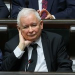 Wkleili Kaczyńskiego do "Jednego z Dziesięciu". Internauci płaczą ze śmiechu