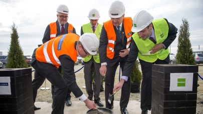 Wkopano kamień węgielny pod inwestycję firmy Amazon 