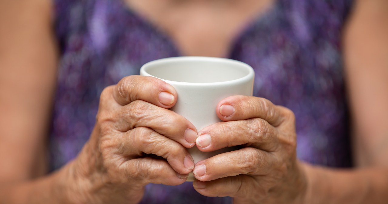 Włączenie naparów z ziół do diety przed zimą pozwoli wzmocnić układ odpornościowy /123RF/PICSEL