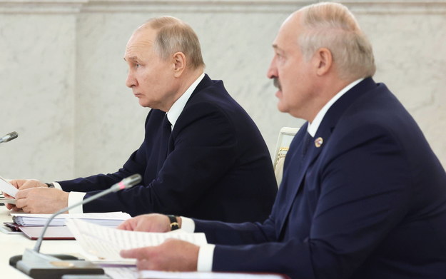 Władimir Putin i Alaksandr Łukaszenka /MIKHAEL KLIMENTYEV/SPUTNIK/KREMLIN POOL /PAP/EPA