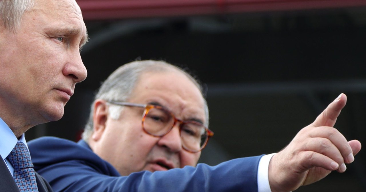 Władimir Putin i Alisher Usmanov /SPUTNIK / Mikhail KLIMENTYEV /AFP