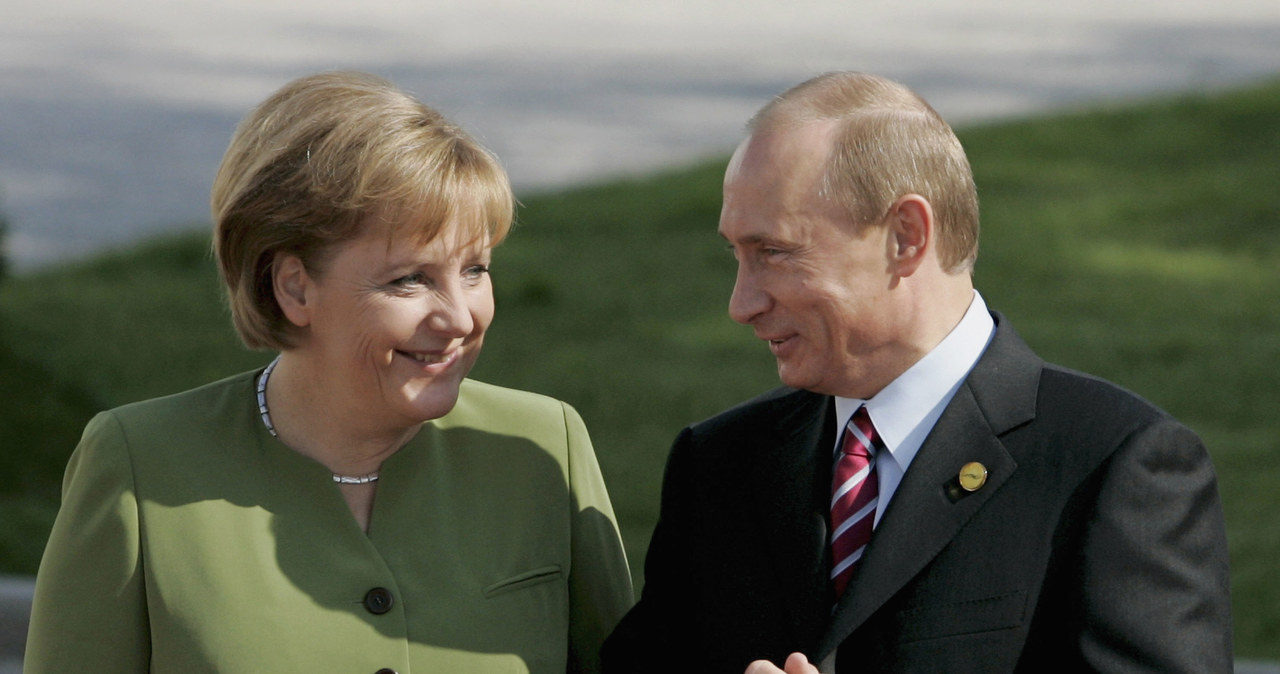 Władimir Putin i Angela Merkel w 2007 roku /Ralph Orlowski / Staff /Getty Images