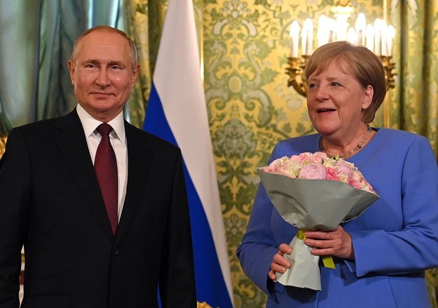 Władimir Putin i Angela Merkel /SPUTNIK / KREMLIN / POOL MANDATORY CREDIT /PAP/EPA