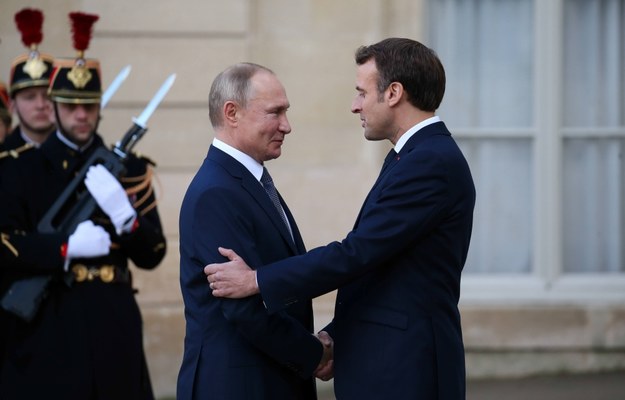 Władimir Putin i Emmanuel Macron - grudzień 2019 r. /Julie Douxe/News Pictures /PAP
