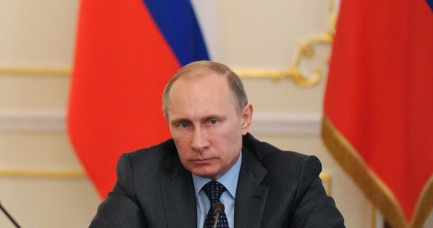 Władimir Putin idzie na wojnę z Visą i Mastercardem /AFP