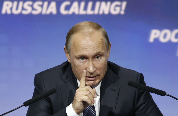Władimir Putin krok po kroku chce odbudować mocarstwową pozycję Rosji. Także na Bliskim Wschodzie /AFP