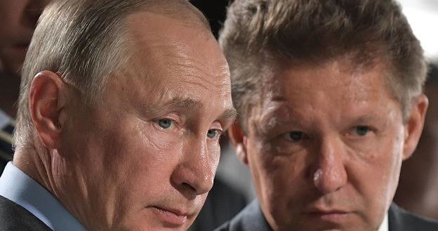 Władimir Putin (L), prezydent Rosji i Aleksiej Miller, prezes Gazpromu /AFP