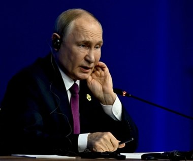 Władimir Putin ma problem. Zakazał "bezdzietnej propagandy", ściąga imigrantów