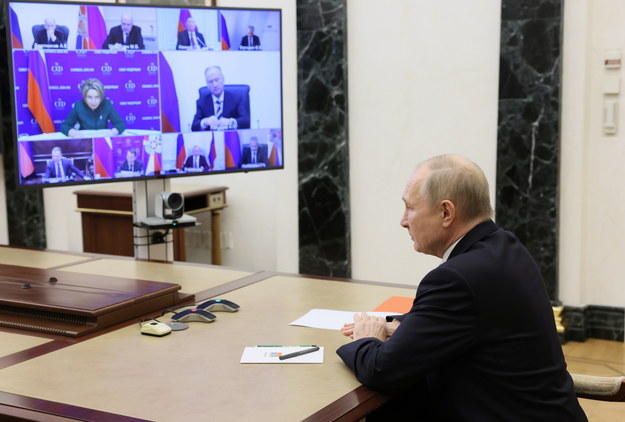 Władimir Putin podczas posiedzenie rady ds. praw człowieka /MIKHAIL METZEL / KREMLIN POOL / SPUTNIK / POOL /PAP/EPA