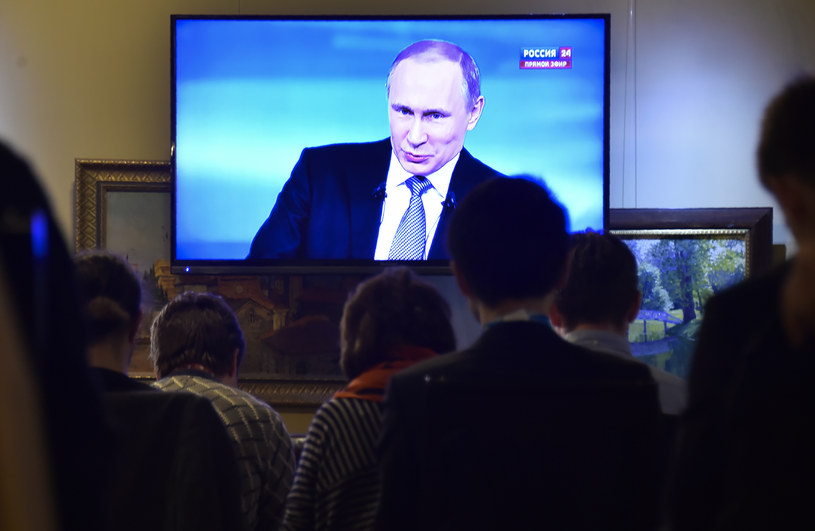 Władimir Putin podczas telekonferencji /AFP