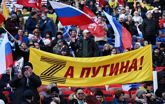 Władimir Putin pojawił się na stadionie Łużniki w Moskwie, gdzie odbywa się specjalny koncert z okazji 8. rocznicy aneksji Krymu. /PAVEL BEDNYAKOV / SPUTNIK HOST PHOTO AGENCY POOL /PAP/EPA