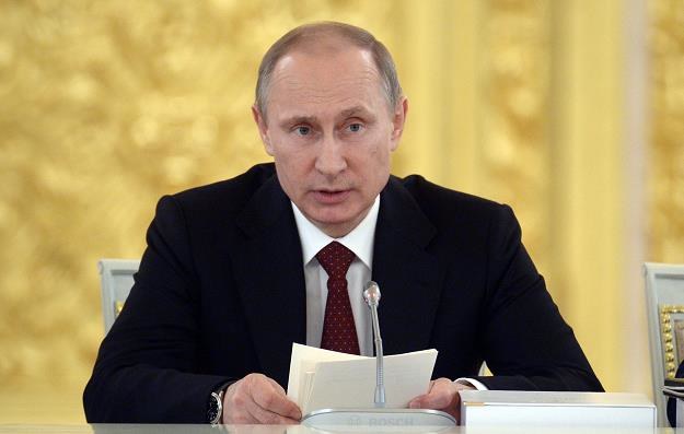 Władimir Putin szydzi z sankcji USA... /AFP