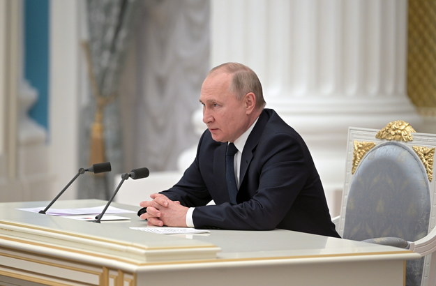 Władimir Putin twierdzi, że Rosja jest zagrożona /ALEKSEY NIKOLSKYI/SPUTNIK/KREMLIN POOL / POOL /PAP/EPA