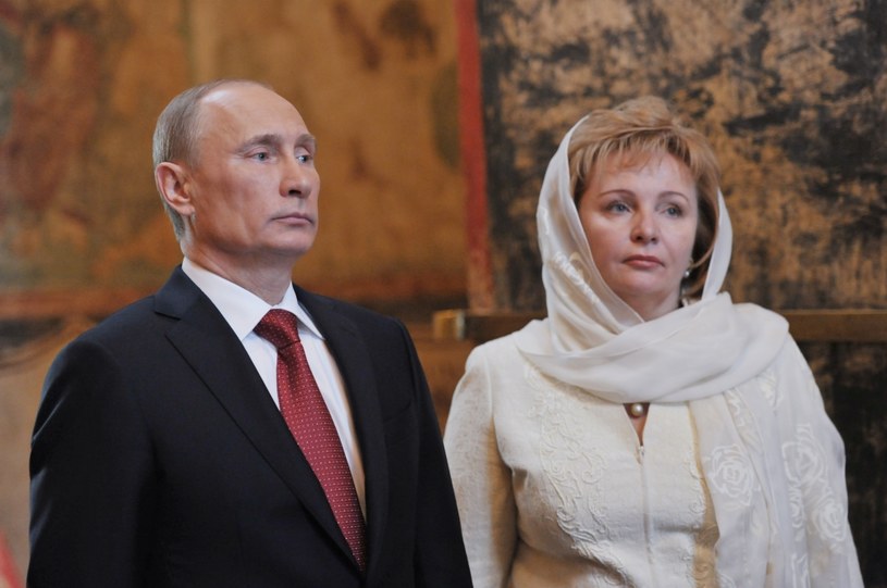 Władimir Putin z byłą żoną Ludmiła na nabożeństwie, maj 2012 /RIA-NOVOSTI/ALEXEI NIKOLSKY /AFP