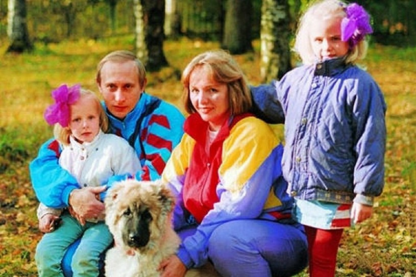Władimir Putin z żoną i córkami /Agencja FORUM