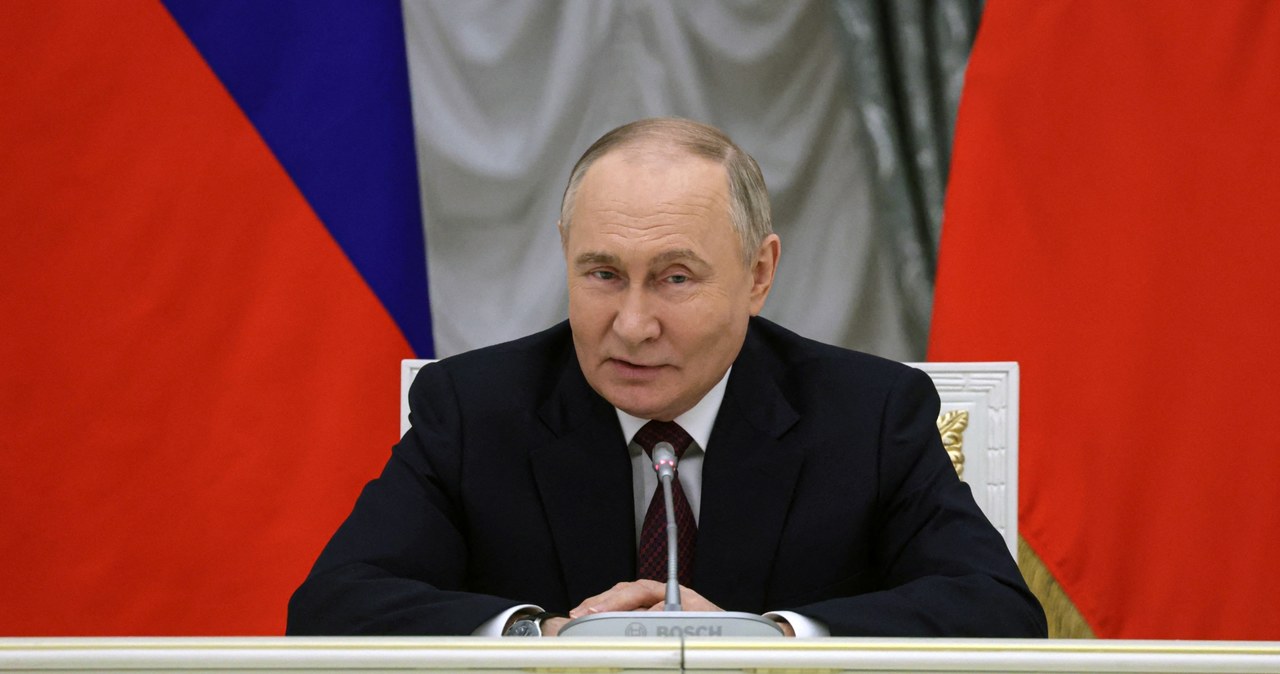 Władimir Putin zapowiedział, że wydatki Rosji na obronność wzrosną w 2024 r. do 8,7 proc. PKB /Wiaczesław Prokofiew / POOL /AFP