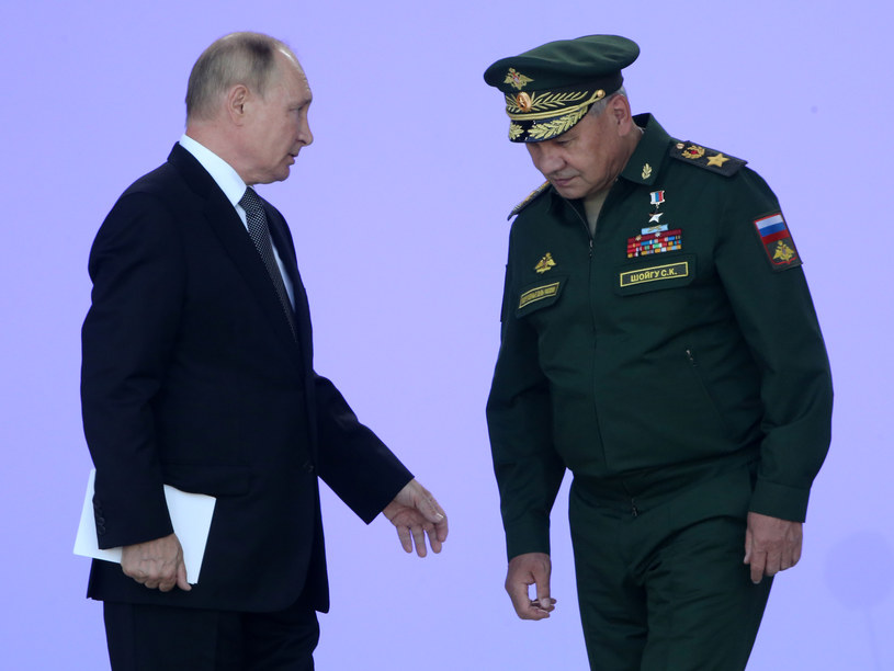 Władimir Putin ze swoim ministrem obrony Siergiejem Szojgu /Contributor /Getty Images