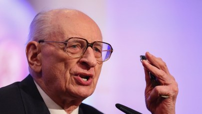 Władysław Bartoszewski nie żyje. Bereś: Równajmy się do Bartoszewskiego