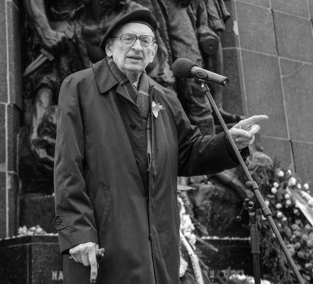 Władysław Bartoszewski /PAP/Jakub Kamiński  /PAP