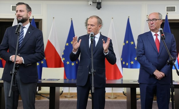 Władysław Kosiniak-Kamysz, Donald Tusk i Włodzimierz Czarzasty /Piotr Molecki /East News