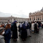 Władze archidiecezji i Uniwersytetu Papieskiego pojadą na pogrzeb Benedykta XVI