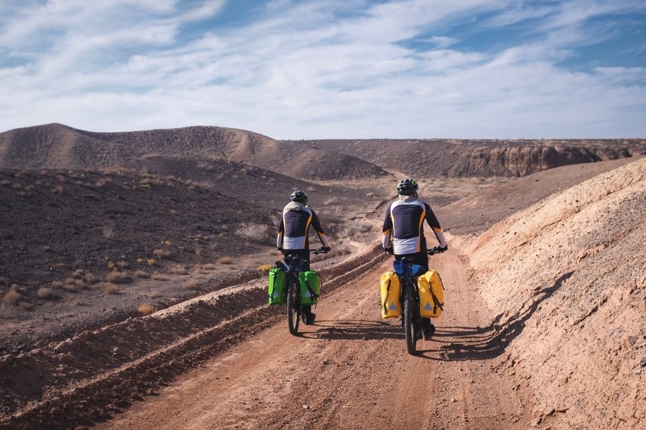 Władze Francji zaniepokojone brakiem wiadomości od 18-letniego podróżnika w Iranie /Shutterstock