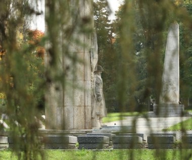 Władze Krakowa o planach skandalicznego pomnika: Rosjanie niczego nam nie przesłali