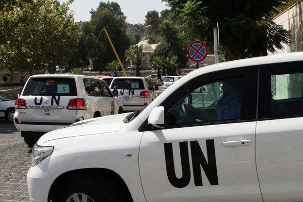 Władze Syrii dopiero w niedzielę zgodziły się, by inspektorzy ONZ zbadali ofiary ataku. /STR /PAP/EPA
