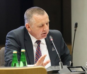 Włamania na telefony NIK. "Atak na skalę nieznaną w historii 103 lat Izby"