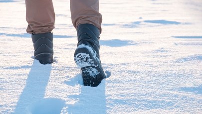 Włamywacz trafił w ręce policji, bo zdradziły go.... ślady w śniegu
