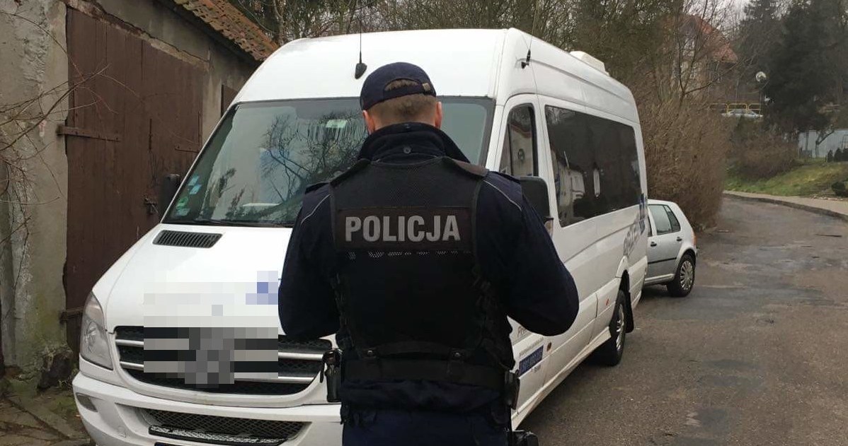 Właściciel busa może mieć kłopoty /Policja