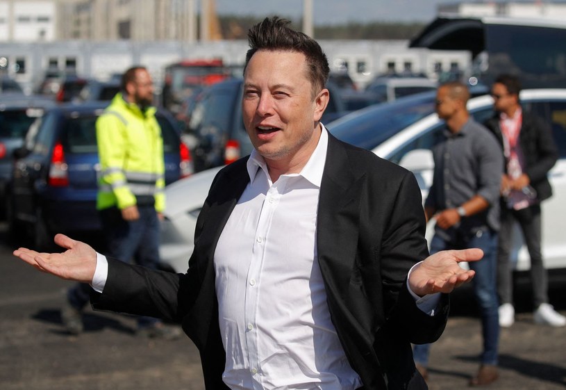 Właściciel Twittera Elon Musk /AFP