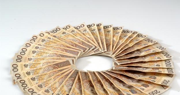 Właściciele obligacji notowanych na rynku Catalyst otrzymają 255,91 mln zł odsetek w 2012 r. /&copy; Bauer