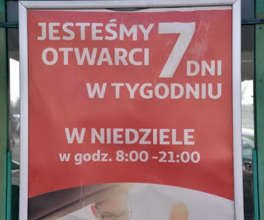 Właściciele sklepów raz jeszcze zakpili z zakazu handlu w niedziele. Co teraz?