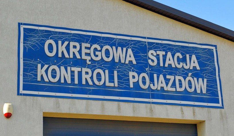 Właściciele SKP szykują się do ogólnopolskiej akcji protestacyjnej. Pozwą ministra infrastruktury? /Fot. Gerard/REPORTER /East News