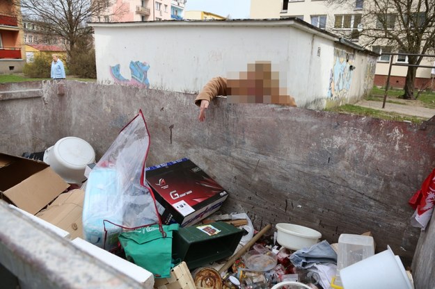 Właścicielka piwnicy nad kontenerem, w którym wylądowały śmieci &nbsp; /Michał Fit /RMF FM