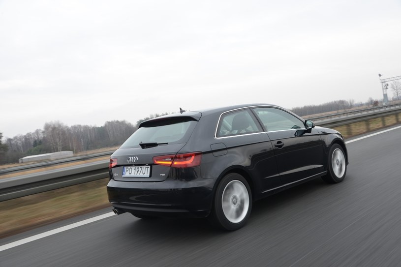 Właściwości jezdne Audi A3 są znakomite, a komfort jazdy – wysoki. /Motor