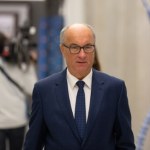 Właśnie został marszałkiem Sejmu. Ma pokaźny majątek i 15 tys. książek