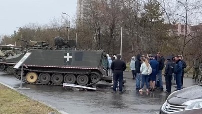 Właz transportera opancerzonego uderzył dziecko w głowę. 4-latek zmarł