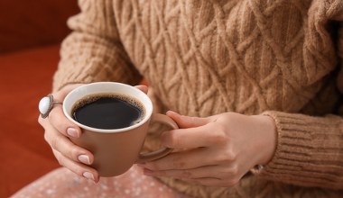 Wlej łyżeczkę do porannej kawy. Zbijesz cukier i przyspieszysz metabolizm