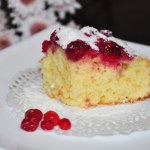 Wlej ten płyn do lekkiej piany. Ciasto z wiśniami wychodzi delikatne jak obłoczek