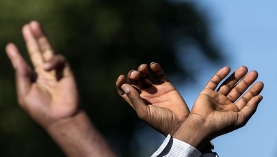 Włochy: Na przedmieściach mieszka ok. 0,5 mln nielegalnych imigrantów