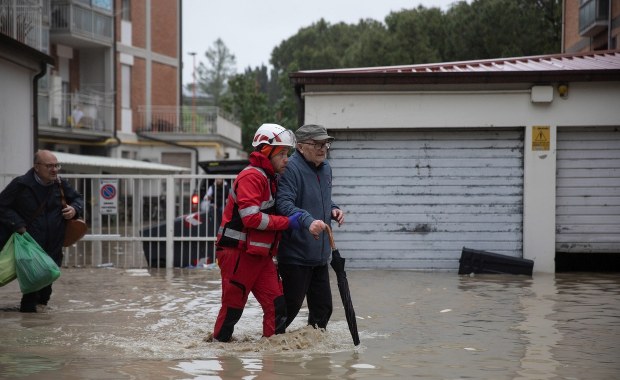 Włochy: Powodziowy kataklizm. Nie żyje 8 osób