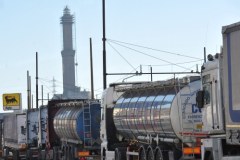 Włochy sparaliżowane, kierowcy protestują przeciwko podwyżkom cen