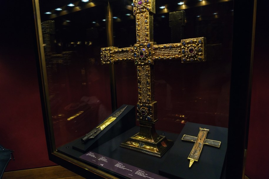 Włócznia Przeznaczenia w Wiedniu /Shutterstock