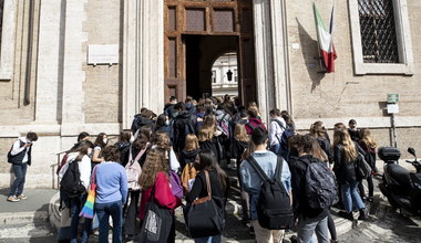 Włoscy uczniowie wrócili do szkół
