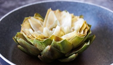 Włosi i Francuzi się nim zajadają. Smaczne, ma dużo witaminy C i wspiera pracę wątroby