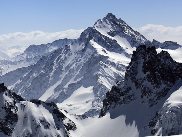 Włosi i Niemcy chcą przeprowadzić rurociąg wodorowy przez Alpy /Shutterstock